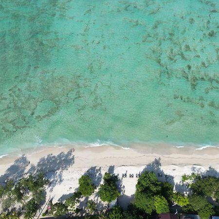 Mowies On The Beach Гілі-Аїр Екстер'єр фото